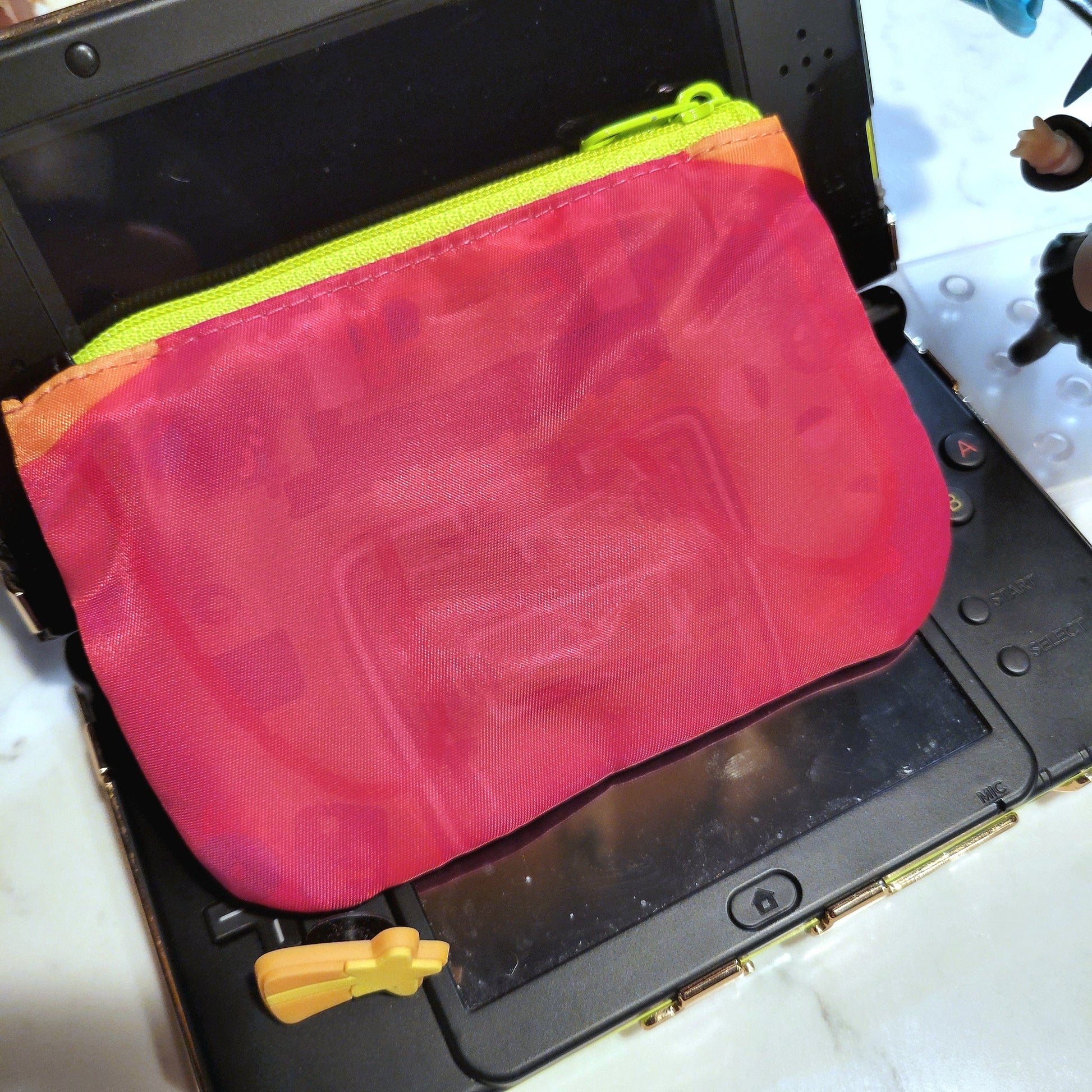 Handheld Game Console Zipper Pouch / Wallet - Pergerine Rabbit!!